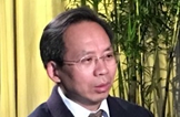 中國財政科學研究院院長   劉尚希：穩妥推進財稅和金融體制改革>>詳細　　會議提出，要穩妥推進財稅和金融體制改革，落實推動中央與地方財政事權和支出責任劃分改革，加快制定中央和地方收入劃分總體方案，抓緊提出健全地方稅體系方案。被視為財稅體制改革“最難啃骨頭”的央地財政關系改革將全速推進。改進預算管理制度、完善稅收制度、建立事權和支出責任相適應的制度——在全面深化財稅體制改革的三大任務中，理順央地財政關系是改革中最難啃的硬骨頭。劉尚希表示，財稅改革緊鑼密鼓走到現在，應以事權和支出責任為軸心，圍繞這個軸心來推動預算改革和稅制等一系列改革全面推進。