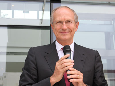 áޡ(Jean-Paul Agon)  ŷżŵĶ³ϯִй               йƶ紴·չҪ